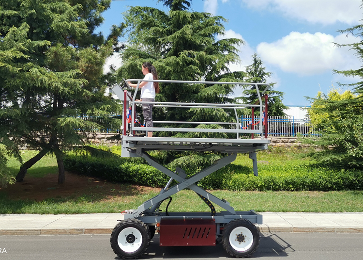 4GP-1200E 短軸距 電驅動 作業(yè)平臺